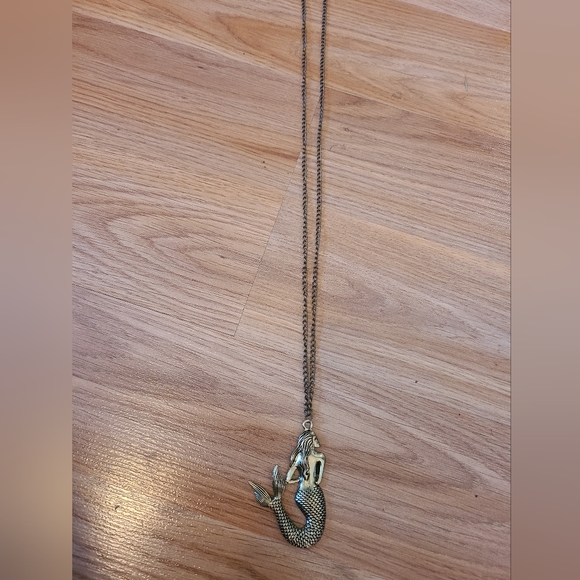 🌟 4/$20 Bronze Colored Mermaid Long Necklace - Picture 2 of 4
